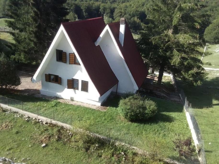 Chalet Edelweiss Marsia-Tagliacozzo 1500Mt Villa Exteriör bild